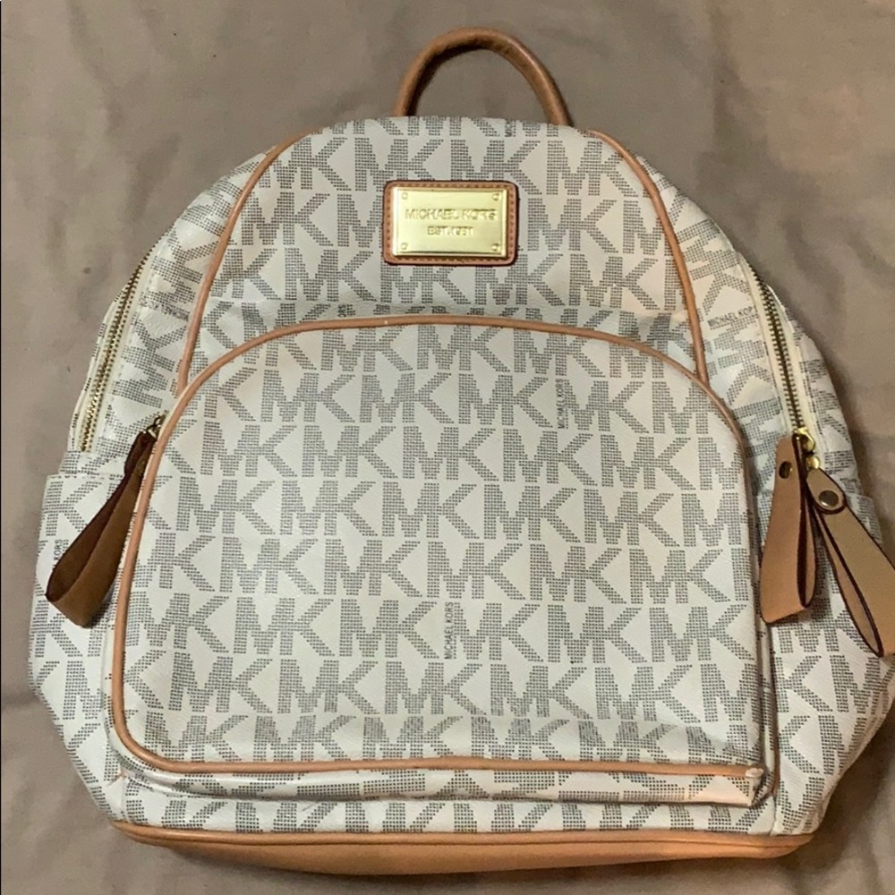 Micheal Kors back pack!